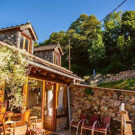 The Dragon Barn - Grenier Villa Ascou Екстериор снимка