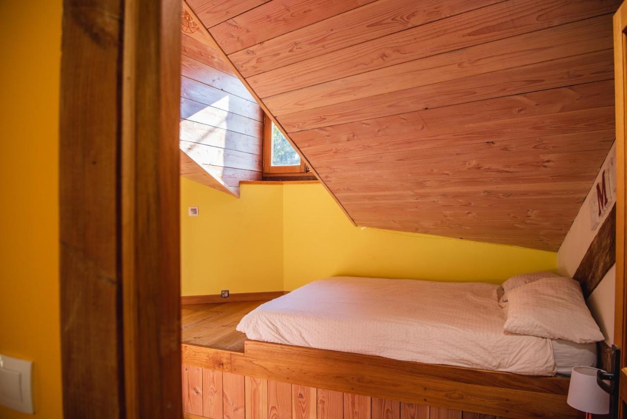 The Dragon Barn - Grenier Villa Ascou Екстериор снимка
