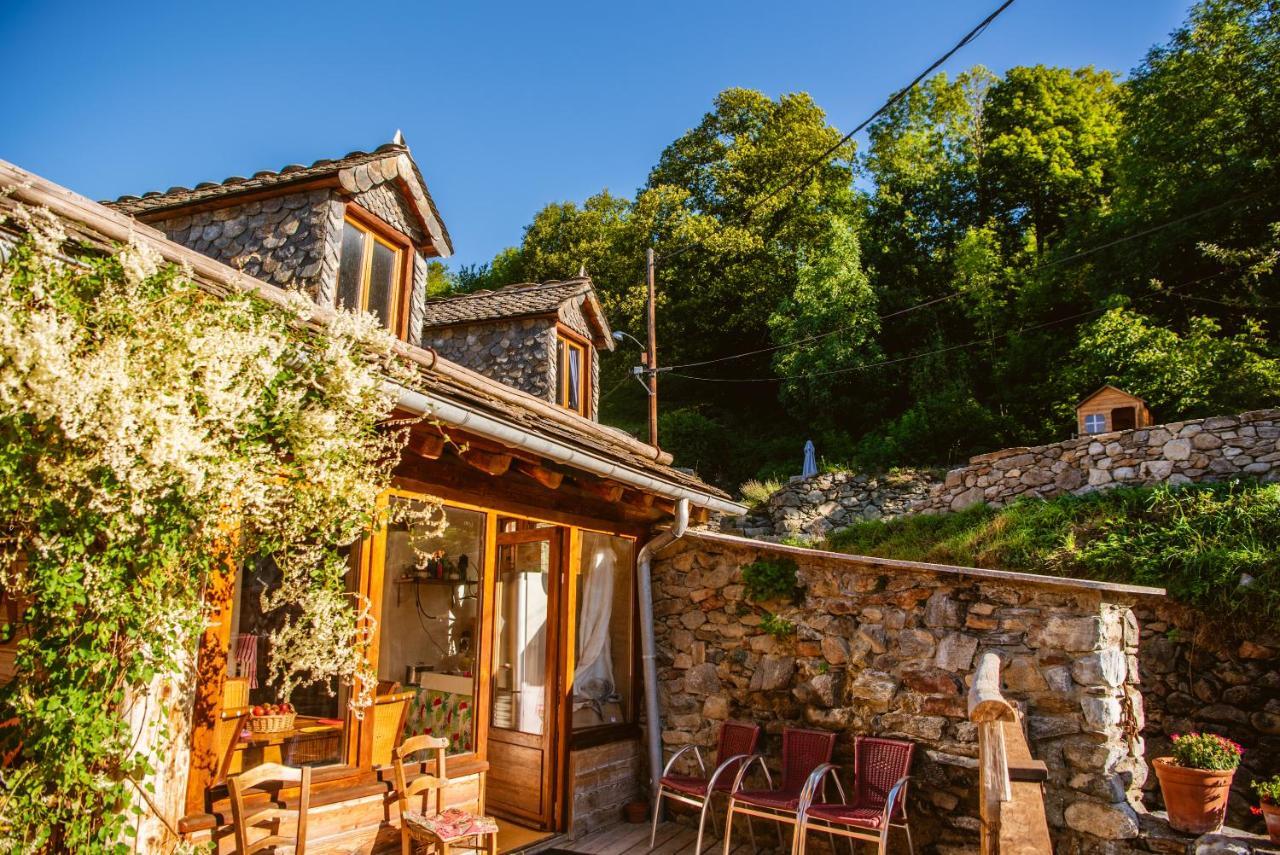 The Dragon Barn - Grenier Villa Ascou Екстериор снимка