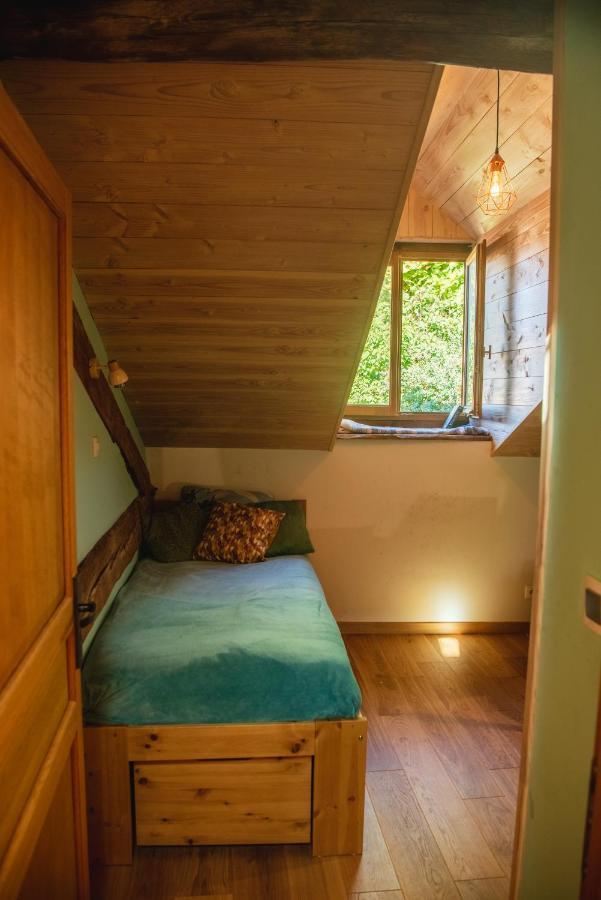 The Dragon Barn - Grenier Villa Ascou Екстериор снимка